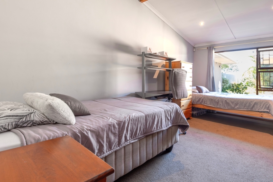 4 Bedroom Property for Sale in Bergsig Western Cape